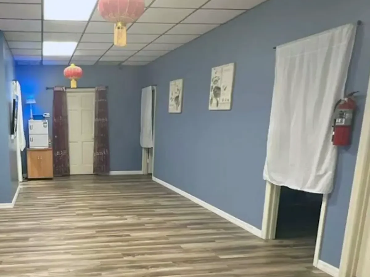 7370-carousel-store-room3